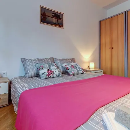 Apartment Moncanor *